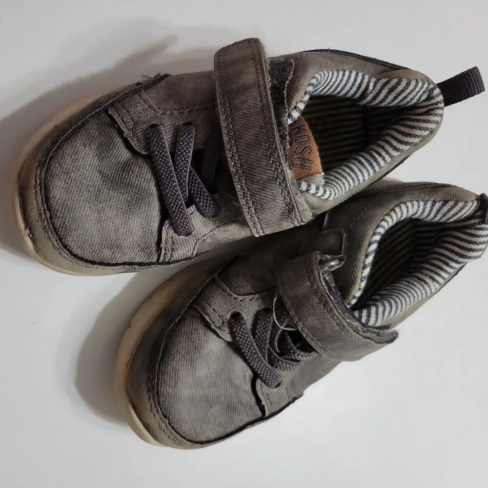 Oshkosh Bgosh Boys 9 Casual‎ Sneaker Black Low Top Hook & Loop Lace Up Comfort